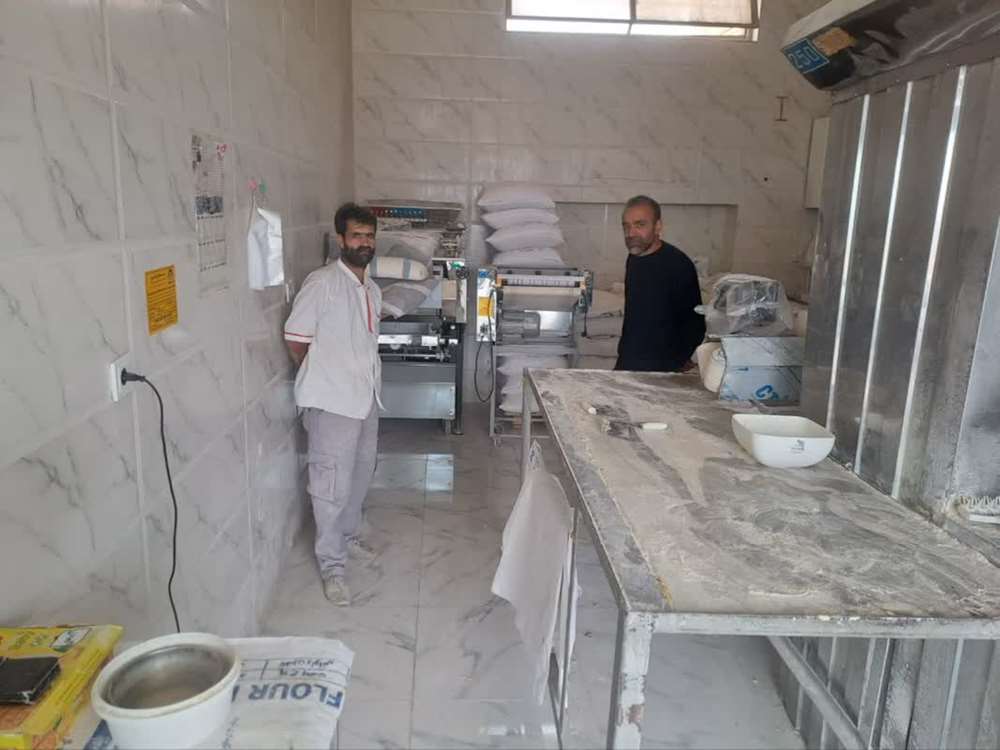 نانوایی انارک 28 اسفند 